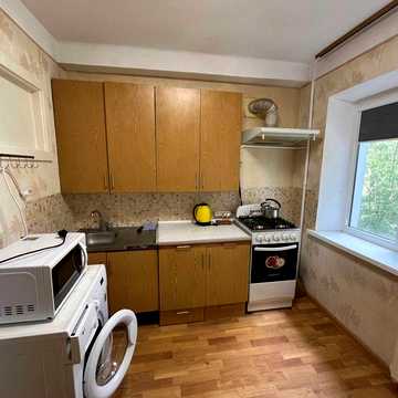 Оренда  2 кімнатної  квартири , м. Лісова,  Лісовий масив,  вул. Мілютенка 18