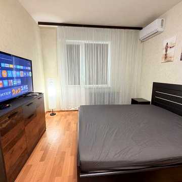 Генератор!!! Оренда 1к.кв. Позняки Осокорки , вул. Урлівська, Дариницький р-н