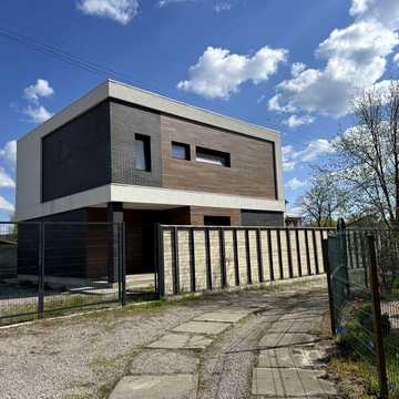 Будинок біля Дніпра | 165 м² |