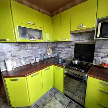 Продам 4х ком квартиру 15мин метро Холодная гора
