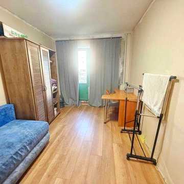 продам 1х квартиру проспект Красная Калина 32Д