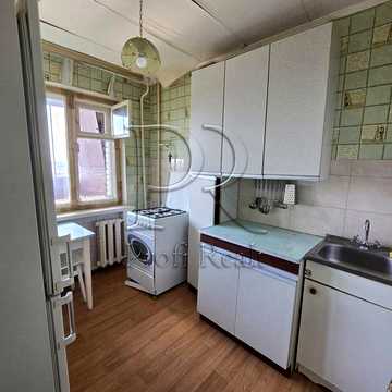 Продаж 1 кімн. квартири біля метро вулиця Юрія Глушка 9А