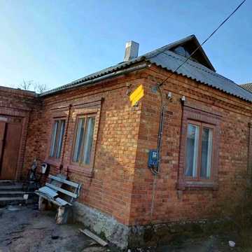Продаю будинок в районі вул.Петровського
