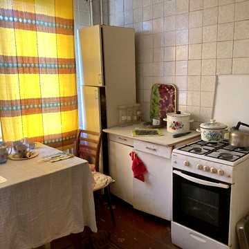 Продаж 2к Квартира Михайла Комарова (Тархова) вулиця