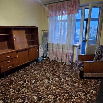 Продам 1-к квартиру ж/м Перемога-5