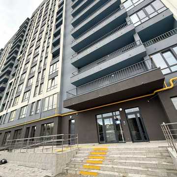 Продаж квартири Зелена Lazur sky  пооща 46 м , комунакації підключені ЖК Lazur sky