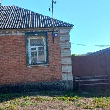 Продам дом в Чугуеве, район Осиновка.