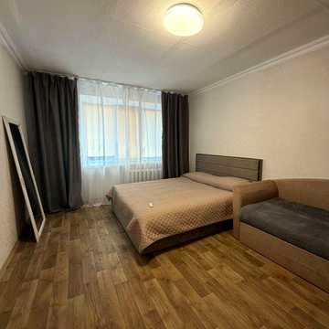 Продам 1к квартиру 2/5 кирпич пр.Ивана Мазепы