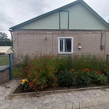 Продам будинок з санвузлом