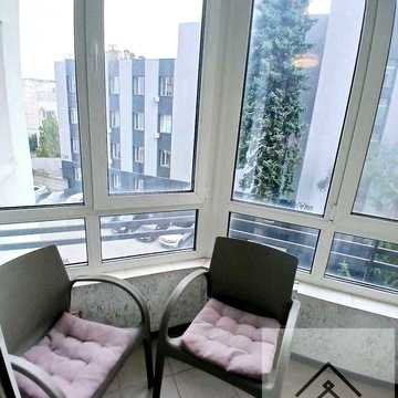 Продаж 2-х кімнатної квартири в Центральні частині міста, ТРЦ Київ. ЖК Павленківська