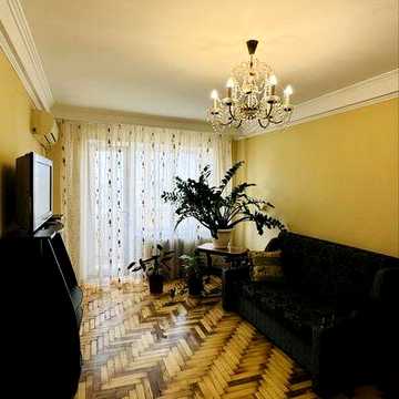 Сдам 3 к .кв-ру  на Космосе по ул .Чумаченка 6/9