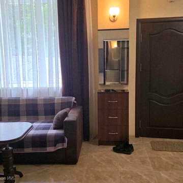 Квартира студія двокімнатна 1 поверх цегляного будинку
