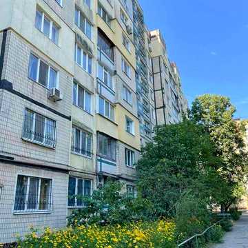 Сдам 2 комн. левый берег ул. Янтарная