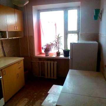 Продам 1 кімнатної квартири в центрі Житомира