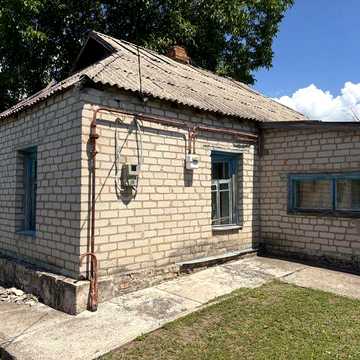 Продам будинок у Верхньодніпровську, 7000$