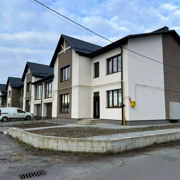 Степана Дем'янчука вул., 25