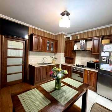 Продаж 1-кім. квартири 45 м.кв., в. Лінкольна