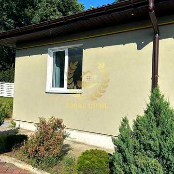 Продам частину будинку в селі Круглик
