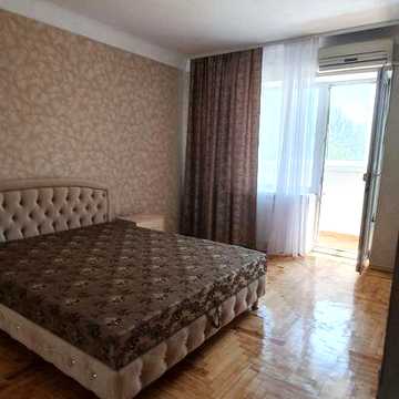 Довгострокова оренда 2 кімн.кв Космос