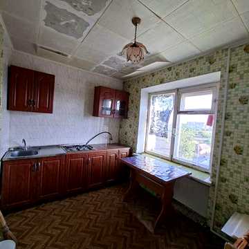 Продам 2х кімнатну квартиру/5/5,цегляний будинок, район  вул.Нацгвардійська