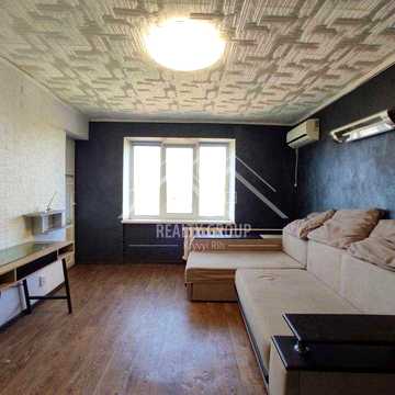 Оренда 2к квартири по Курчатого 19