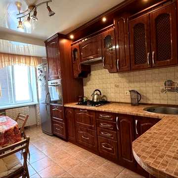 Продаж 3-кімнатної квартири в центрі міста