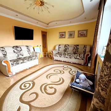 Продається 1но кім квартира великої площі м. Шептицький