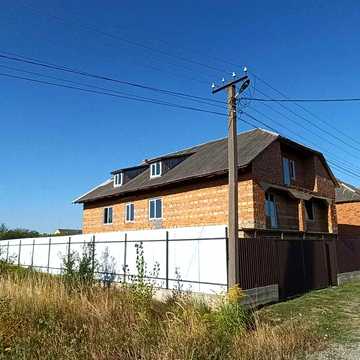 Продаж добротного будинку