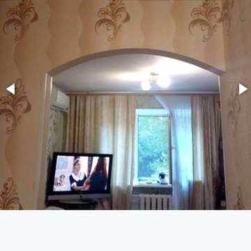 Продается 1 комн.гостинка,,КОЛОС,,