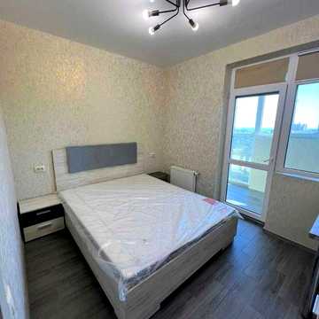 Сдам квартиру в ЖК Баговутівський, 70 кв.м  700 у.о.
