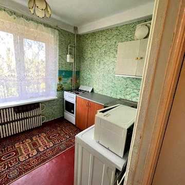 Продам 1-ком. кв. по ул. Чумаченка ( р-н Железнодорожной больницы)