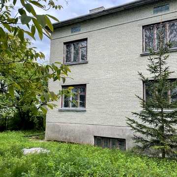 Продаж півбудинку с. Горбків