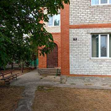 Будинок 156,8 м² + 60+ соток + корівник + сад + виноградник селище Благодатне, Харківська обл. Зміївський район(зараз Чугуївський)