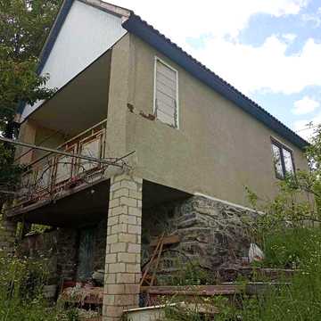 Дачний будинок з ділянкою 10 соток — Закарпаття, урочище Діл (с. Іза)