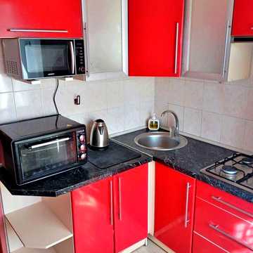 Сдам 1-ком.кв,1-й дом от м.23Августа