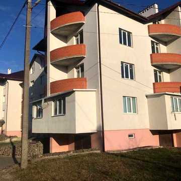 Продаж 4-х кімнатної дворівневої квартири 163 м2