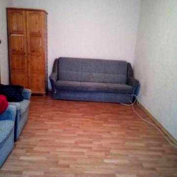 Продам 1 кімнатну квартиру на Салтівці.