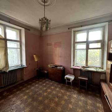 Продаж трикімнатної квартири на Бузькому бульварі на Сухому фонтані