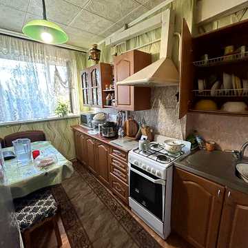 Продається 2 кімнатна квартира на площі Перемоги