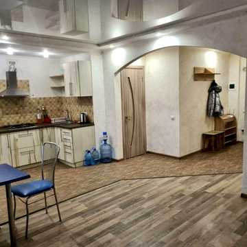 Здам 2к квартиру в Центрі р-н Евро базара