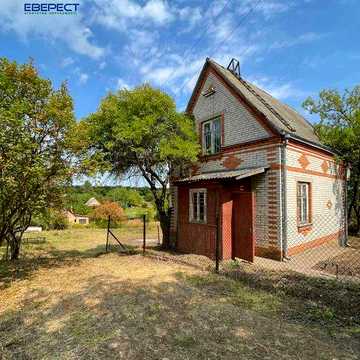 Продаж приватизованої дачі  в Лаврові