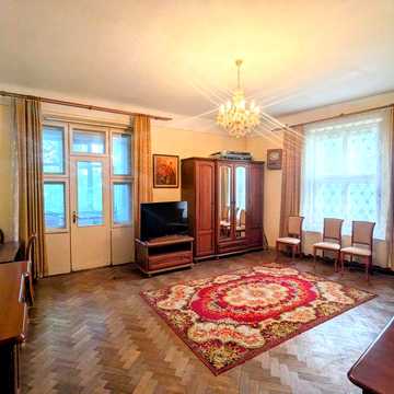 НЕ для СТУДЕНТІВ 2к. квартира в центрі міста