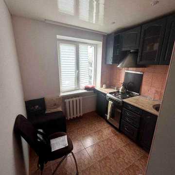Продаж 2-кімнатної квартири в Комунарському районі (213-397-702)