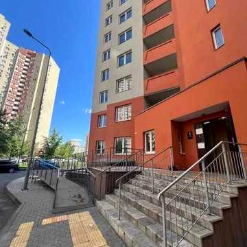 Продаж 1 кімн Милославська 18 , Генератор, право власності