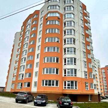 2-кімнатна квартира на Виставці, площа 71 м², кухня 18 м² ЖК будівельників