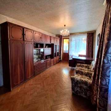 Сдам в аренду 3-к квартиру на Ярослава Мудрого (Ленинградская), Центр / Набережная
