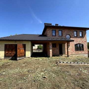 Продаж будинку у с.Заволока, ділянка правильної форми, площа 157м2