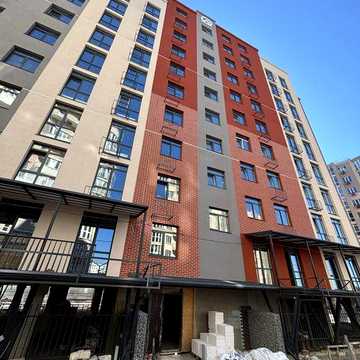 Каартира с террасой , газовый котел, новый ЖК