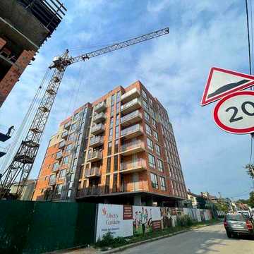Продаж 2 кімнатної квартири біля парку по вул Селянська