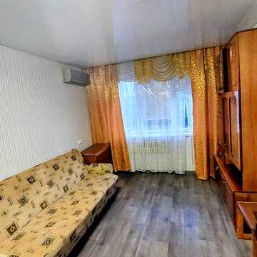 Довгострокова оренда 1к гостинного типу на Гарибальді